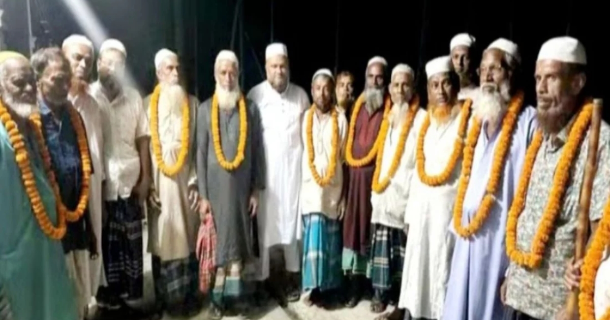 ময়মনসিংহে জামায়াতে যোগ দিলেন বিএনপির ৫০ নেতাকর্মী