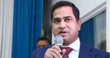 নিউইয়র্কে রাজনীতিবিদদের ওপর ন্যক্কারজনক হামলা কোনোভাবেই গ্রহণযোগ্য নয় : মুশফিকুল আনসারী