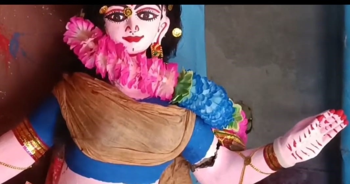 তালায় তেঁতুলিয়া ইউনিয়নে পূজামণ্ডপে প্রতিমার ক্ষতিসাধন, প্রশাসনের পরিদর্শন