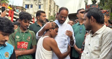 দেশ গঠনে বিএনপি সবসময় মানুষের পাশে থাকে : সালাহউদ্দিন টুকু