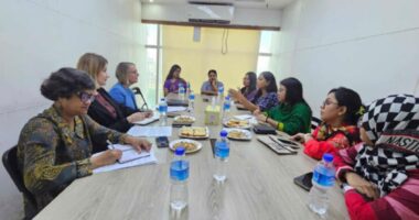 ব্রিটিশ হাইকমিশনারের সঙ্গে এনসিপির নারী নেত্রীদের সাক্ষাৎ