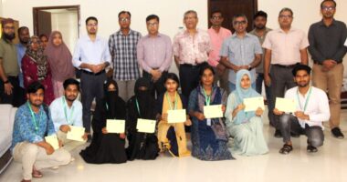 নজরুল বিশ্ববিদ্যালয়ে নবীন শিক্ষার্থীদের পরিচয়পত্র ও রেজিস্ট্রেশন কার্ড প্রদান