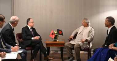 বাংলাদেশ থেকে কর্মী নিতে চায় আলবেনিয়া