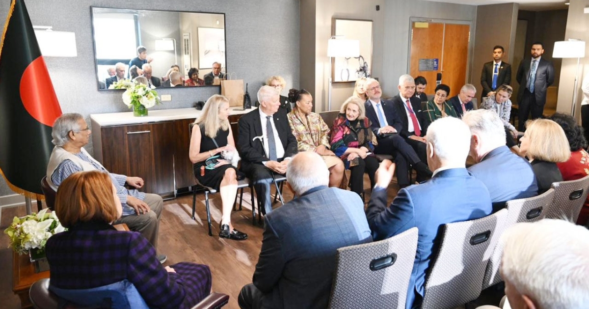 বিশ্বনেতাদের পূর্ণ সমর্থন পেয়ে আবেগাপ্লুত ড. ইউনূস