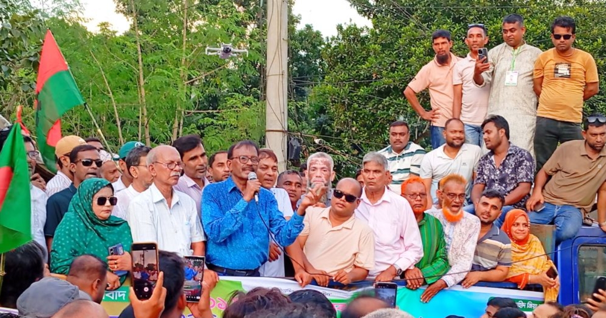 তারেক রহমানকে যে মানে না, সে তার বাপকেও মানে না : হাবিবুর রহমান হাবিব