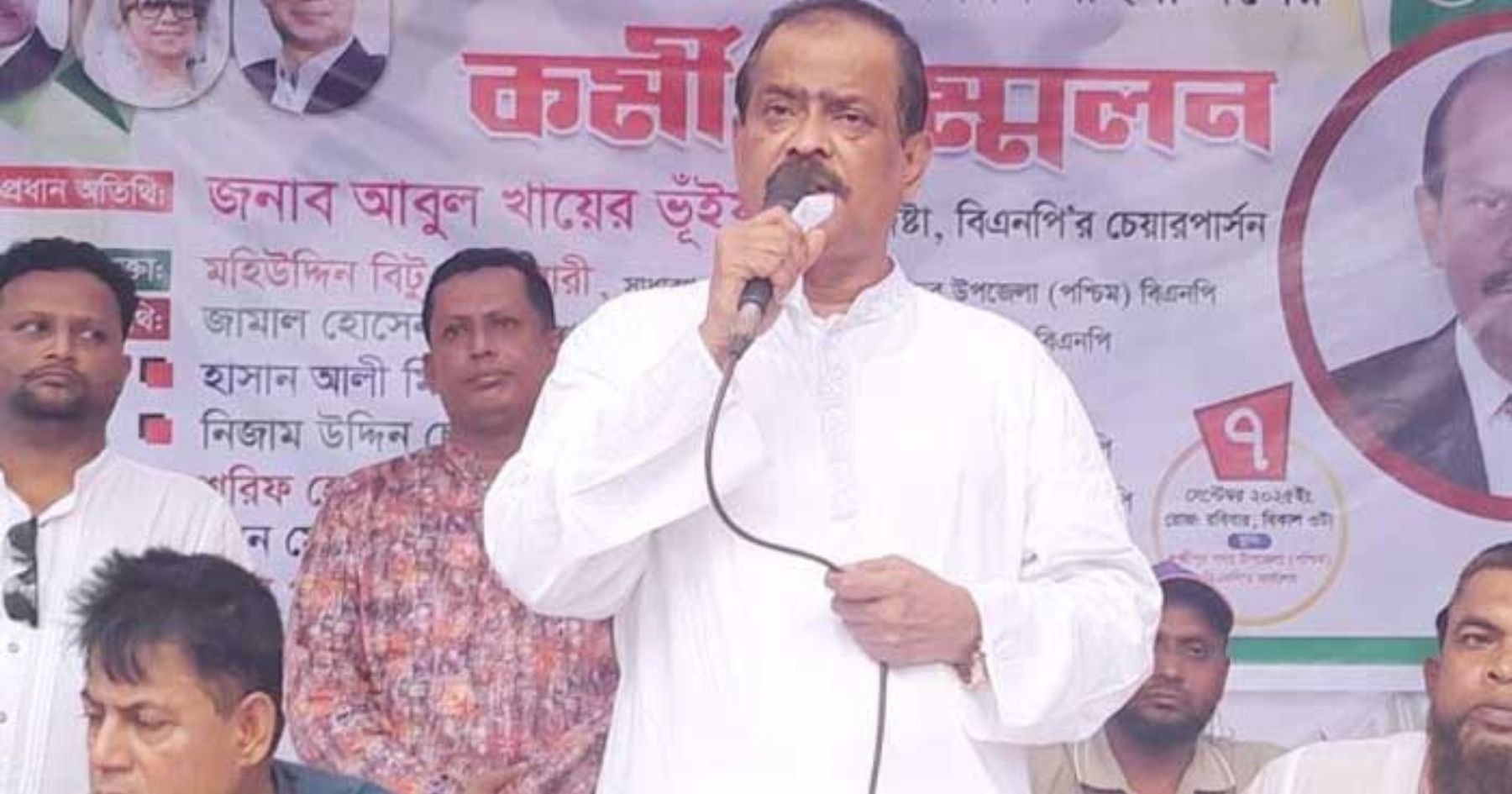 ‘নারীদের সুরা-কেরাত শেখাতে হুজুর রাখবে বিএনপি’