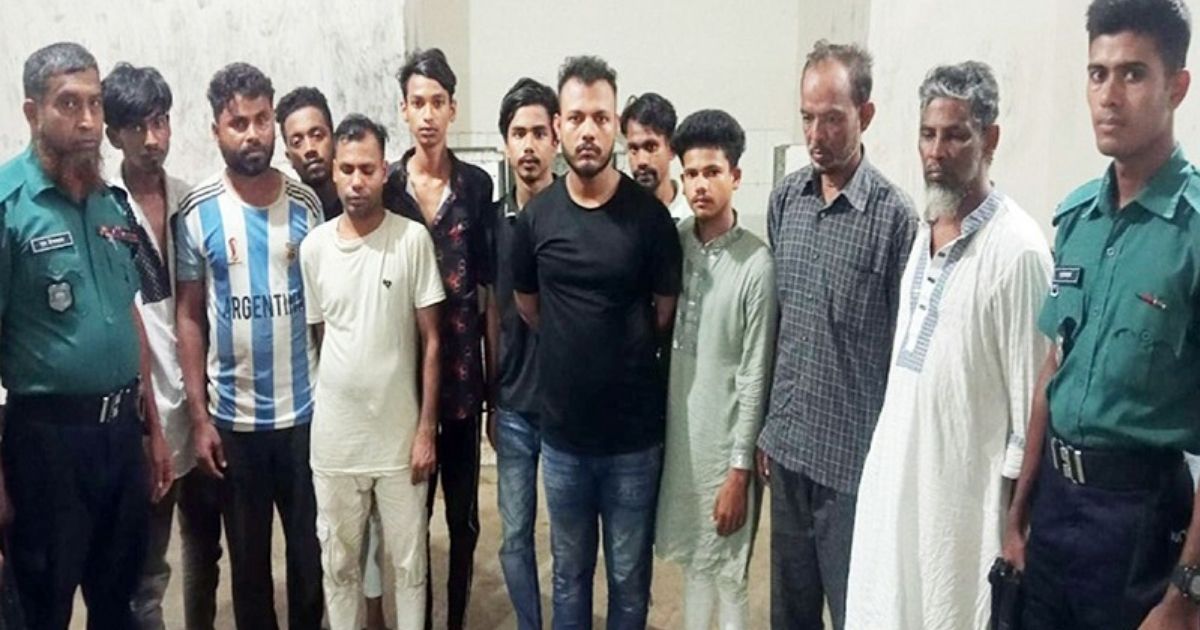 হাজারীবাগে ঝটিকা মিছিলের প্রস্তুতিকালে আওয়ামী লীগের ১১ নেতাকর্মী গ্রেপ্তার