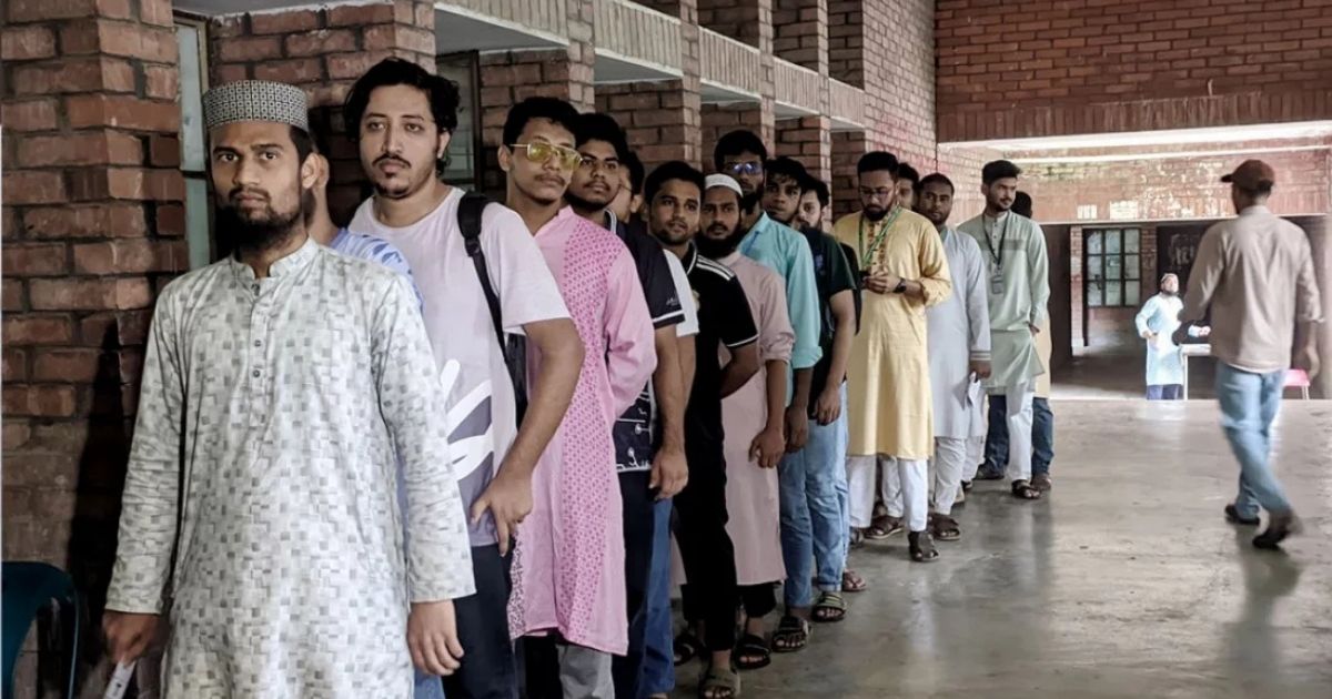 জাকসু নির্বাচনে ভোটগ্রহণ শুরু