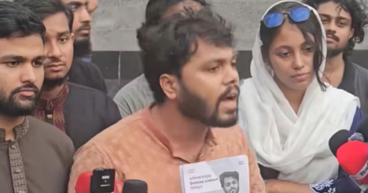 ‘আমার নির্বাচনের জন্য একজন বিদেশ থেকে টাকা পাঠিয়েছেন’