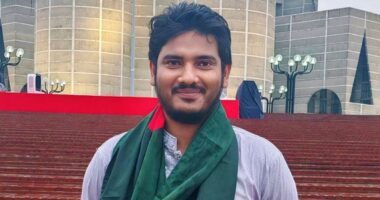 ‘ঢাবিতে গ্যাঞ্জাম, ফ্যাসাদ সৃষ্টি করতে পারলে আওয়ামী ডিজাইন সাক্সেসফুল:  রিফাত