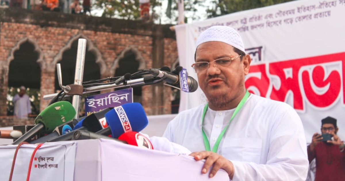 পাথর মেরে মানুষ হত্যার ইতিহাস আর রচনা করতে চাইনা: চরমোনাই পীর