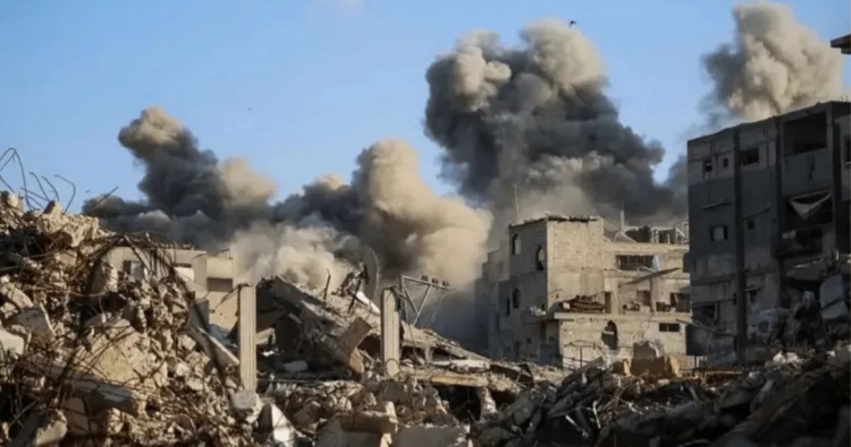 গাজায় বিমান হামলায় এক দিনে নিহত ৪৫, ফের যুদ্ধবিরতির ঘোষণা ইসরায়েলের