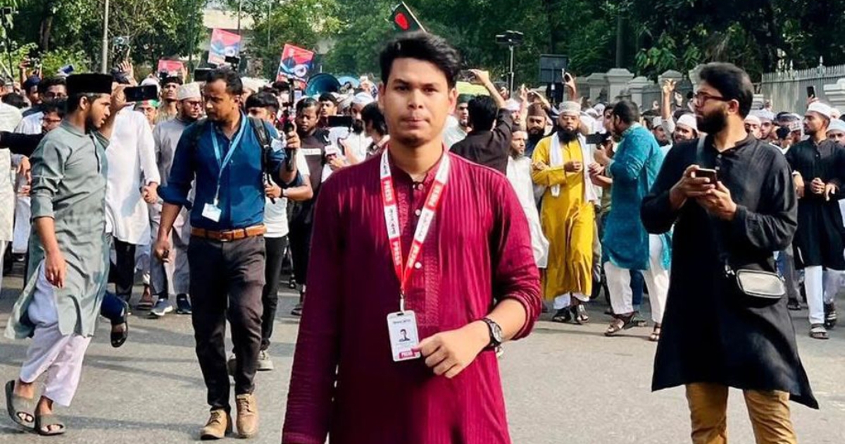 সরকারি বাঙলা কলেজে সাংবাদিকের ওপর ছাত্রদলের হামলা