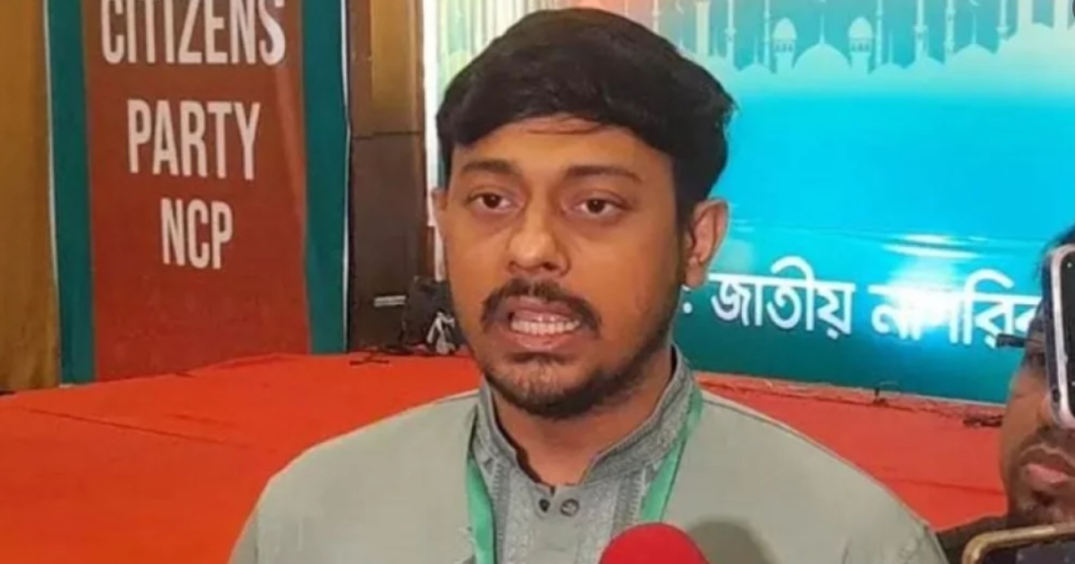 রাতে ঘুমিয়ে ছিলাম, সকালে উঠে দেখলাম সারারাত গুজব চলেছে : নাসীরুদ্দিন পাটওয়ারী