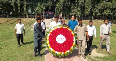 দেশকে শেখ পরিবারের জমিদারি বানিয়েছিল হাসিনা : শফিকুল আলম
