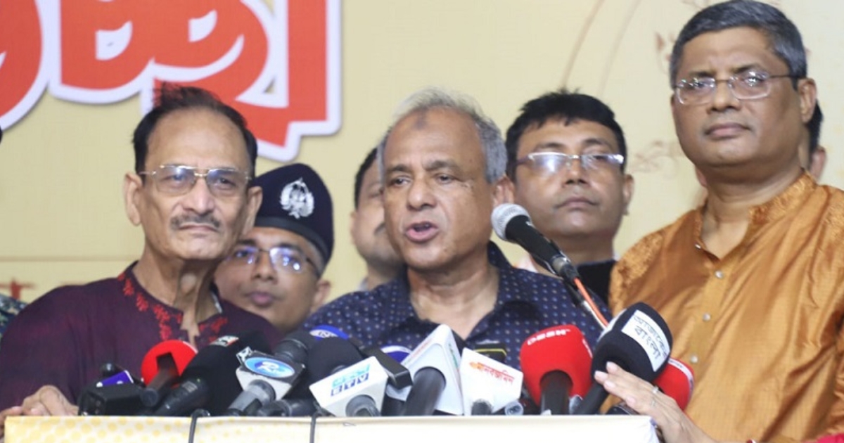 দুর্গাপূজা যাতে শান্তিপূর্ণ না হয়, সে জন্যই খাগড়াছড়ির ঘটনা : স্বরাষ্ট্র উপদেষ্টা