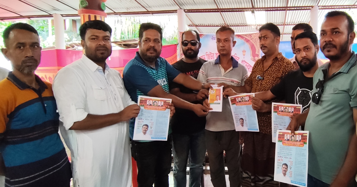 পিরোজপুরের বিভিন্ন মণ্ডপে তারেক রহমানের অনুদান