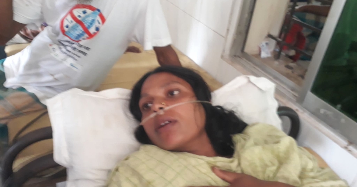 ধামইরহাটে নারীকে হেনস্হার অভিযোগে ইউএনও বিরুদ্ধে মানববন্ধন