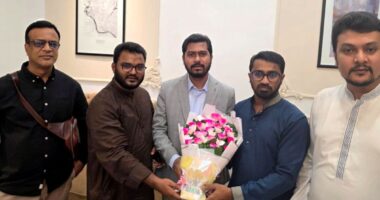 সিঙ্গাপুরে চিকিৎসা শেষে দেশে ফিরেছেন নুরুল হক নুর