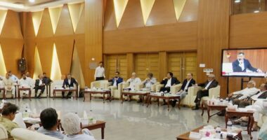 ঐকমত্য কমিশনের বৈঠক শেষ, গণভোটের সময়সীমা নিয়ে ভিন্নমত