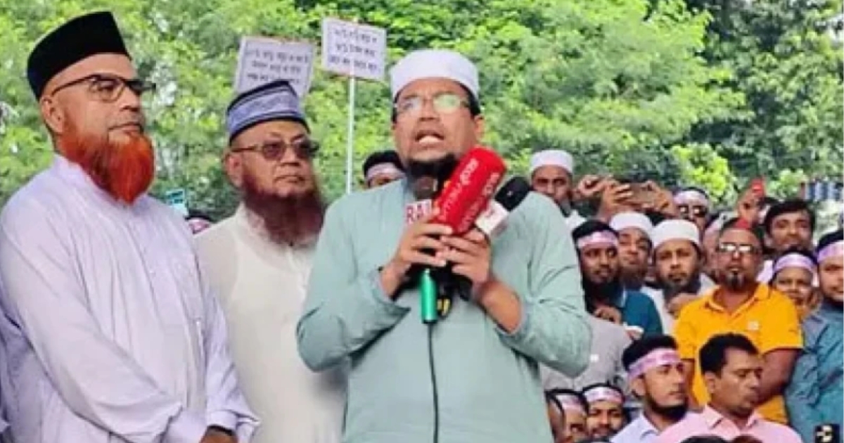 “আমরা সরকারের সিদ্ধান্তে সন্তুষ্ট, বুধবার থেকে ক্লাসে ফিরে যাচ্ছি”: আজিজী