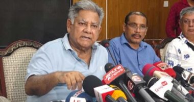 প্রবাসীরাই দেশ চালাচ্ছেন, আমরা না : সাখাওয়াত হোসেন