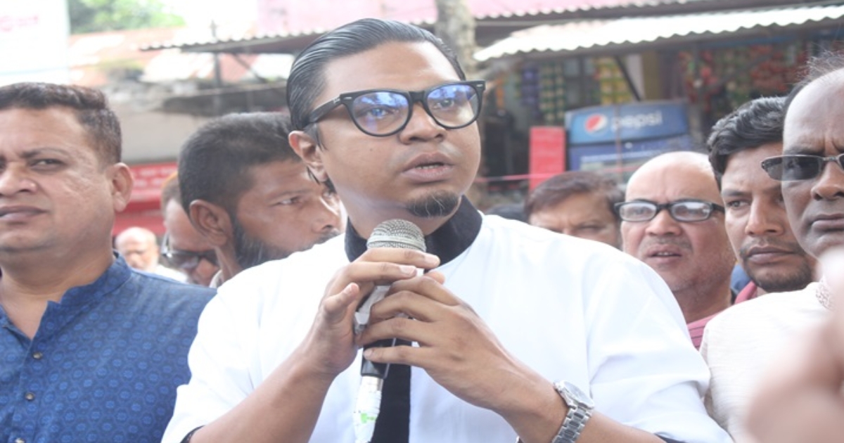 ‘আইনি ভিত্তি ছাড়া জুলাই সনদের মূল্য ভাঙ্গারি দোকানের কাগজের মতো’ : রাশেদ প্রধান