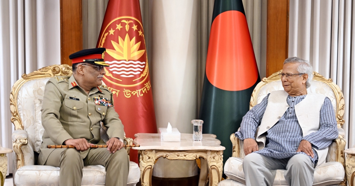 প্রধান উপদেষ্টার সঙ্গে পাকিস্তানের সিজেসিসি’র চেয়ারম্যানের সাক্ষাৎ