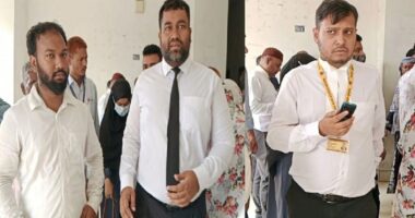 তিন সাংবাদিককে জামায়াত আইনজীবীর হেনস্তা, কারাগারে পাঠাতে চাইলেন বিচারক