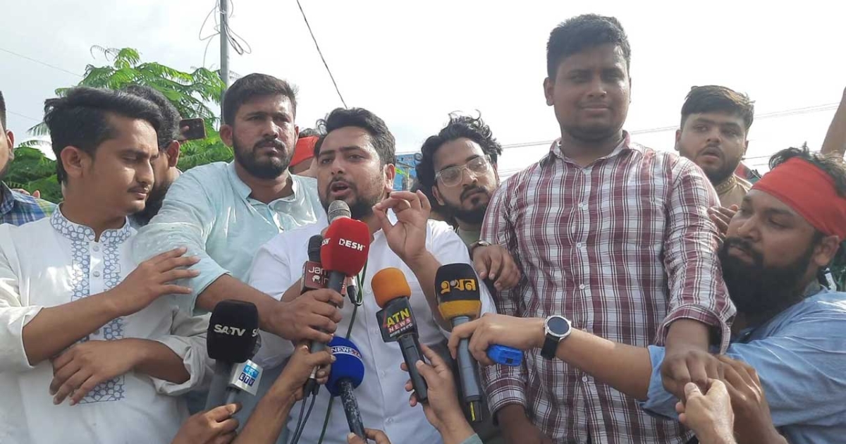 রাষ্ট্রপতির আদেশ গ্রহণযোগ্য নয়, জুলাই সনদে স্বাক্ষর করবেন প্রধান উপদেষ্টা : নাহিদ ইসলাম