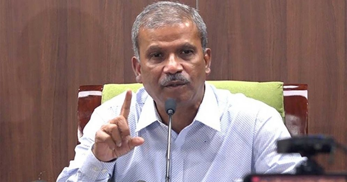 গ্রেপ্তারের সময় পুলিশের পরিচয়পত্র থাকা বাধ্যতামূলক: আসিফ নজরুল