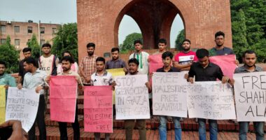 অপহৃত আলোকচিত্রী শহিদুল আলমের মুক্তির দাবিতে জাবিতে মানববন্ধন