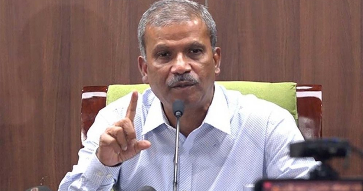 উপদেষ্টা হিসেবে আমাদের সেফ এক্সিটের প্রয়োজন নেই : আসিফ নজরুল