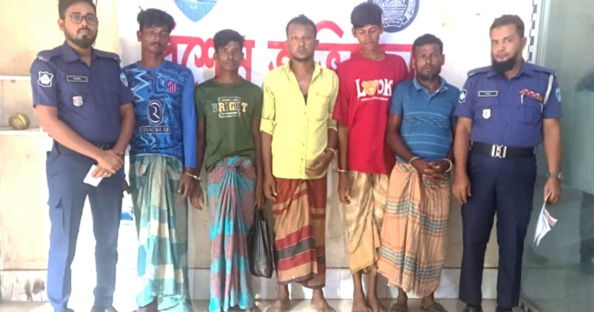 মাত্র ৩ হাজার টাকায় স্ত্রীকে বন্ধুদের কাছে বিক্রি, পালাক্রমে ধ/র্ষ/ণ; স্বামীসহ আটক ৫