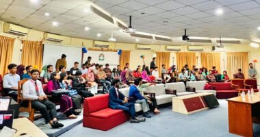 নজরুল বিশ্ববিদ্যালয়ে মিডিয়া অ্যান্ড কমিউনিকেশন ক্লাবের অরিয়েন্টেশন অনুষ্ঠিত