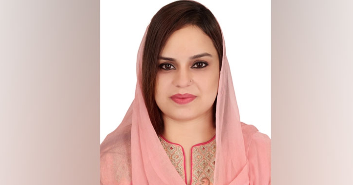 আওয়ামী লীগ নেত্রী ঝুমা তালুকদার ডিবি পুলিশের হাতে গ্রেপ্তার