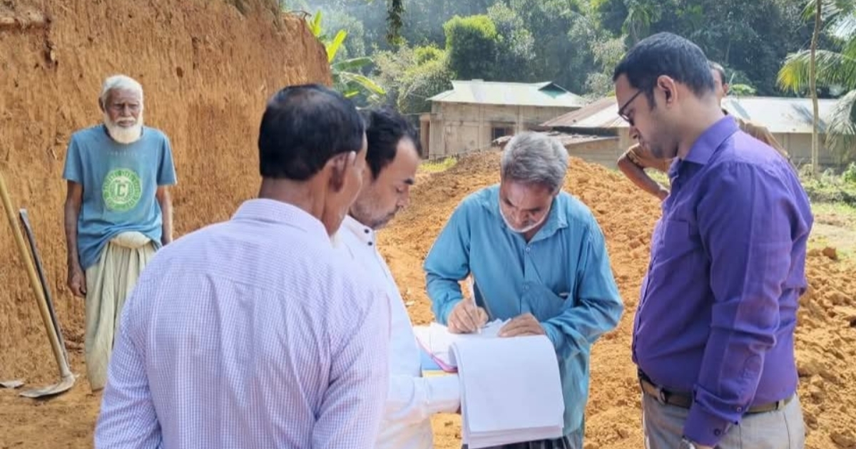 নবীগঞ্জে অবৈধ ভাবে পাহাড় কেটে মাটি উত্তোলনের দায়ে ৫০ হাজার টাকা জরিমানা