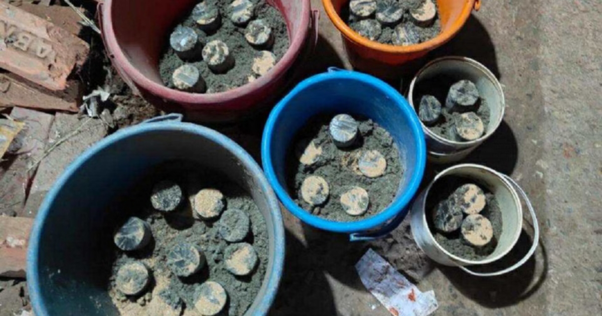 মোহাম্মদপুরের জেনেভা ক্যাম্পে ৩৫ তাজা ককটেল উদ্ধার