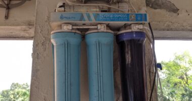 গবির বিশুদ্ধ পানির ফিল্টারেই শ্যাওলা, নিরাপদ পানির বদলে মিলছে জীবাণু–দুর্গন্ধ