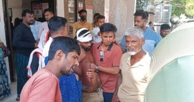 নরসিংদীতে হাজিরা দিতে এসে আদলত ভবনে হামলার শিকার ছাত্রদল নেতা