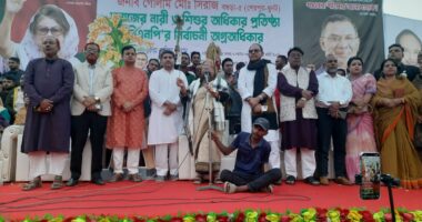 ধর্ম ব্যবসায়ী একটি দল বাড়ি বাড়ি গিয়ে বেহেশতের টিকেট বিক্রি করছে : সেলিমা রহমান