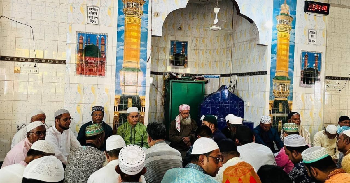 বেগম খালেদা জিয়ার রোগমুক্তি কামনায় দোয়া ও মোনাজাত