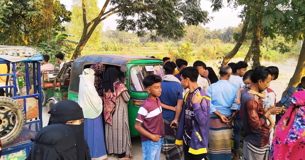 সকালে ভাইয়ের অটোরিকশা নিয়ে বের হন কিশোর বিকেলে গলাকাটা মরদেহ উদ্ধার