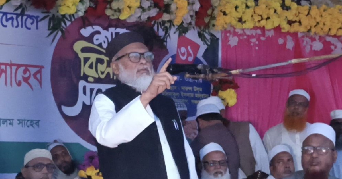 ১৫ বছরের জঞ্জাল ১৫ মাসে পরিস্কার করা সম্ভব নয় তবে দেশের অনেক পরিবর্তন করেছে অন্তর্বর্তী সরকার : ধর্ম উপদেষ্টা