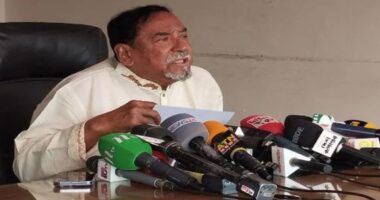 “জুলাই সনদের প্রয়োজন নেই, গণতন্ত্র বাস্তবায়নে একটি সংসদ প্রয়োজন”: মেজর (অব.) হাফিজ