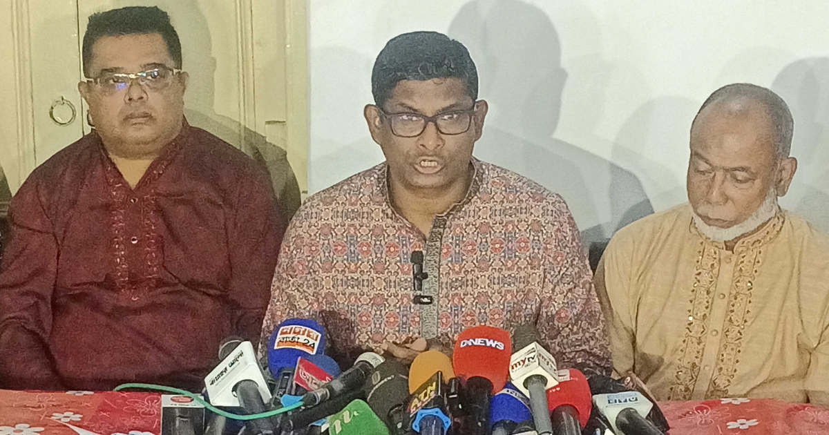 নির্বাচনের নামে ষড়যন্ত্র চলছে,বিপুল সংখ্যক মানুষকে বাইরে রেখে নির্বাচন হলে দেশে গৃহযুদ্ধ হবে : শামীম হায়দার