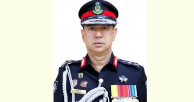 পরিবারসহ র‍্যাবের সাবেক ডিজি হারুনের দেশত্যাগে নিষেধাজ্ঞা