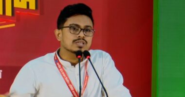 “মুক্তিযুদ্ধের নামে আর কেউ নতুন বাংলাদেশে ইন্ডাস্ট্রি ব্যবসা করতে পারবে না”: সাদিক কায়েম