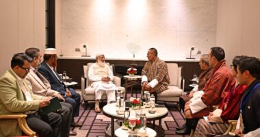 ভুটানের প্রধানমন্ত্রীর সঙ্গে জামায়াত আমিরের সৌজন্য বৈঠক