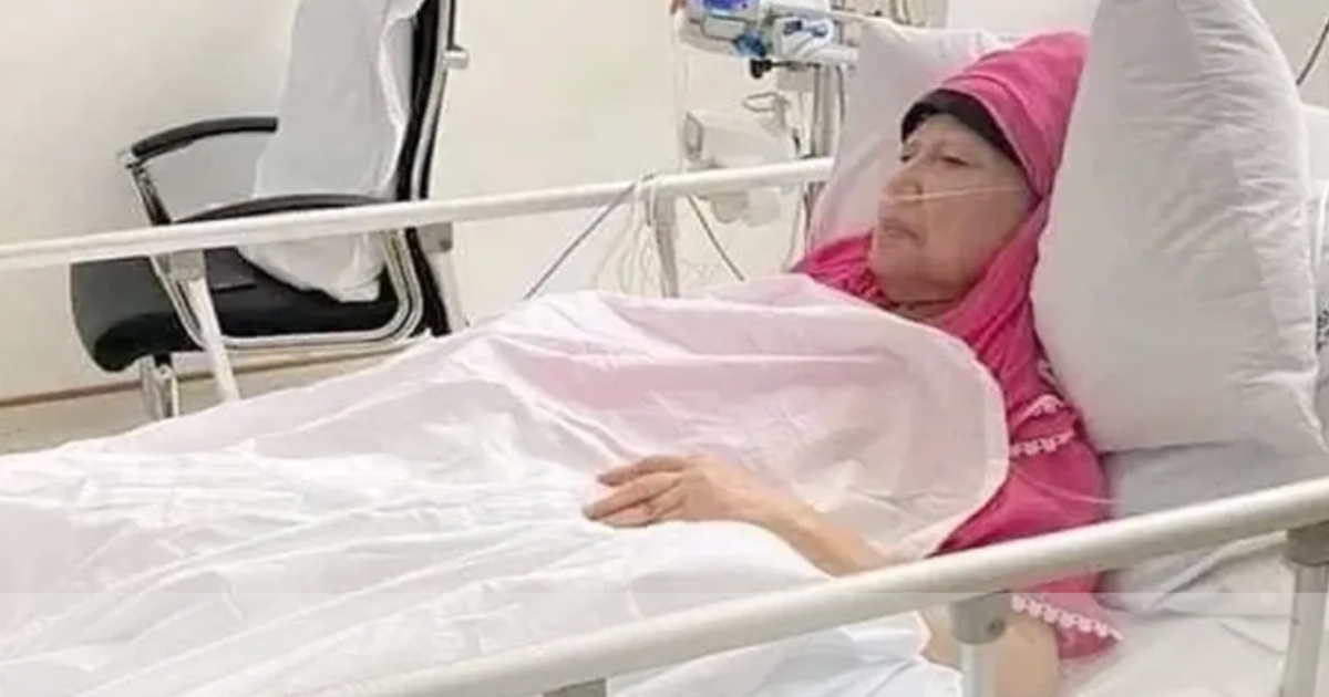 অবস্থার অবনতি, খালেদা জিয়াকে কেবিন থেকে তড়িঘড়ি করে সিসিইউতে স্থানান্তর